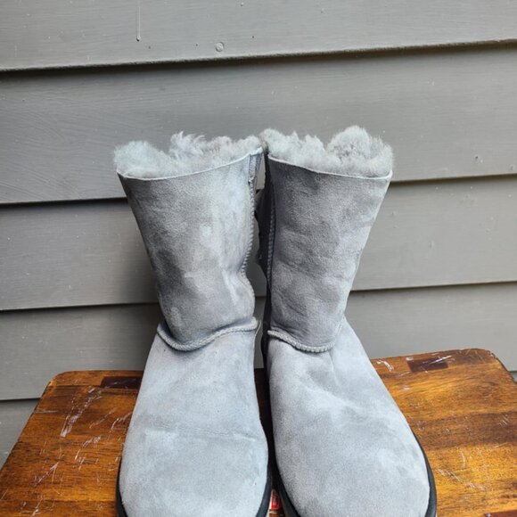 UGG Bailey Bow II Waterproof Gray Suede Shearling Boot size 9 - Picture 10 of 11